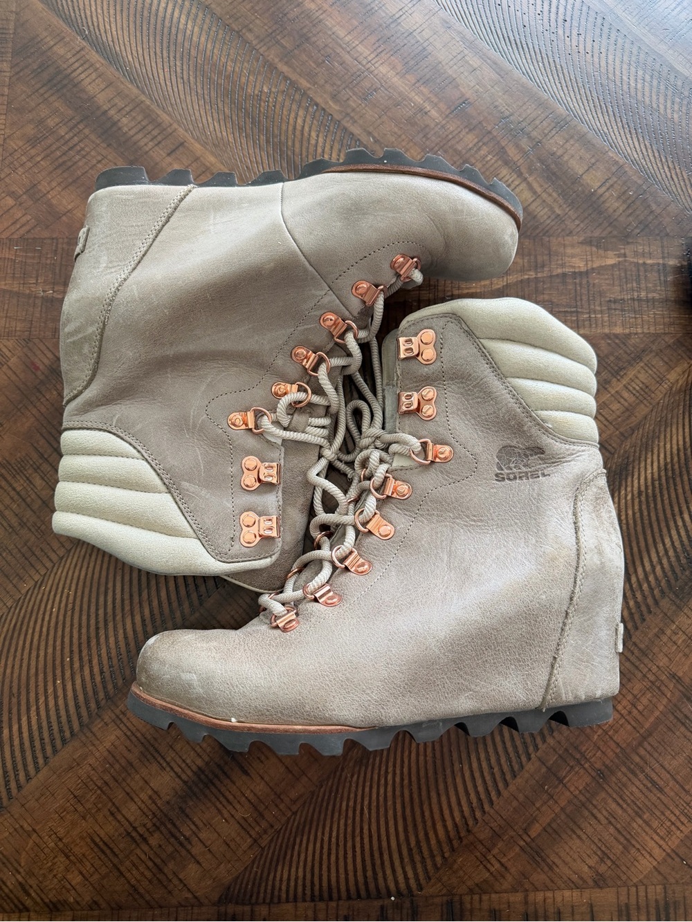 Sorel Women's Taupe Suede Lace-Up Wedge Boots with rose gold Hardware